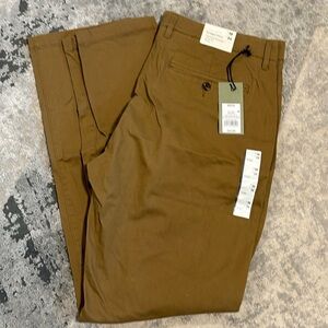 Goodfellow 36x34 Straight Chino NWT